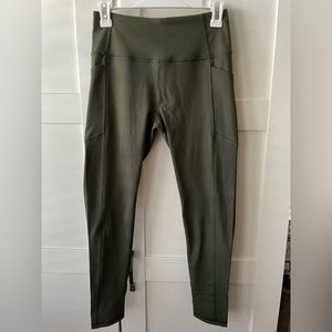 Victoria’s Secret Knockout Legging